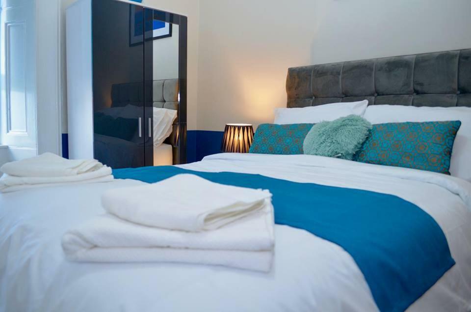 Clyde View Apartement Helensburgh Bagian luar foto